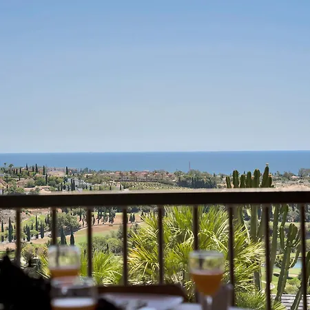 Apartmán Nido Luxury - Sea Views & Free Parking