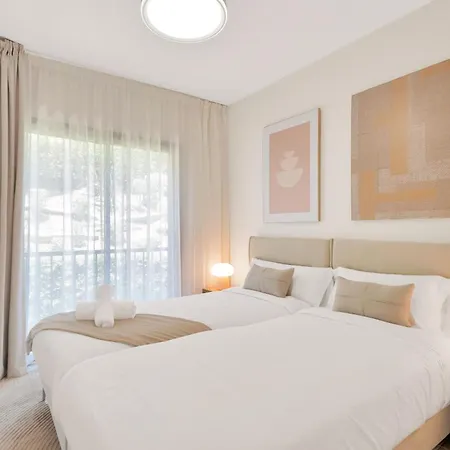 Nido Luxury - Sea Views & Free Parking