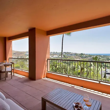 Apartmán Nido Luxury - Sea Views & Free Parking