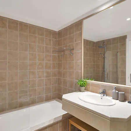 Apartmán Nido Luxury - Sea Views & Free Parking *
